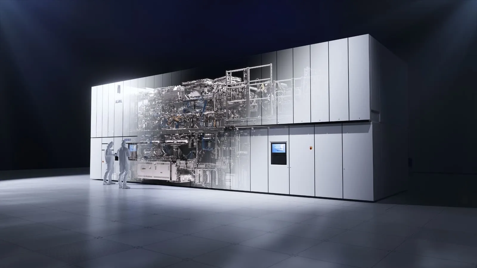 После кремния — свет: ASML взялась за фотонные чипы

Европа готовится к эре фотонных чипов Нидерландские компании ASML и TNO объявили о сотрудничестве, цель которого — ускорить развитие европейской индустрии фотонных чипов и приблизить их массовое производство. Изображение: ASML Ключевым элементом проекта станет новая пилотная производственная линия, которую строят в технологическом центре High Tech Campus в Эйндховене. Она должна стать одной из главных европейских площадок для разработки и выпуска фотонных микросхем. В рамках партнерства ASML установит на предприятии свое литографическое оборудование — сканеры DUV и I-Line. Новая линия будет использоваться не только для исследований, но и для отработки технологий, необходимых для серийного производства фотонных чипов.

В отличие от обычных микросхем, фотонные чипы передают и обрабатывают информацию с помощью света, а не электрических сигналов. Такой подход позволяет значительно увеличить скорость передачи данных и одновременно снизить энергопотребление. Технология считается одной из самых перспективных для дата-центров, телекоммуникаций, медицинского оборудования, различных сенсоров и квантовых вычислений. Производственная линия будет выпускать фотонные микросхемы на основе фосфида индия (InP) с использованием 6-дюймовых пластин. Это считается важным шагом на пути от экспериментальных образцов к промышленному производству. Проект не ограничится созданием производственной площадки. Партнеры также будут проводить совместные исследования, технические семинары и демонстрации технологий для представителей отрасли. В работе участвуют Эйндховенский технический университет, Университет Твенте и национальный центр Photonic Integration Technology Centre (PITC).

В ASML рассчитывают, что сотрудничество поможет быстрее превращать научные разработки в коммерческие продукты и укрепит позиции Европы в сфере полупроводниковых технологий. Проект также рассматривается как часть стратегии по снижению зависимости европейской микроэлектроники от зарубежных производителей.

#технологии #фотонные_чипы #полупроводниковые_технологии #микросхемы