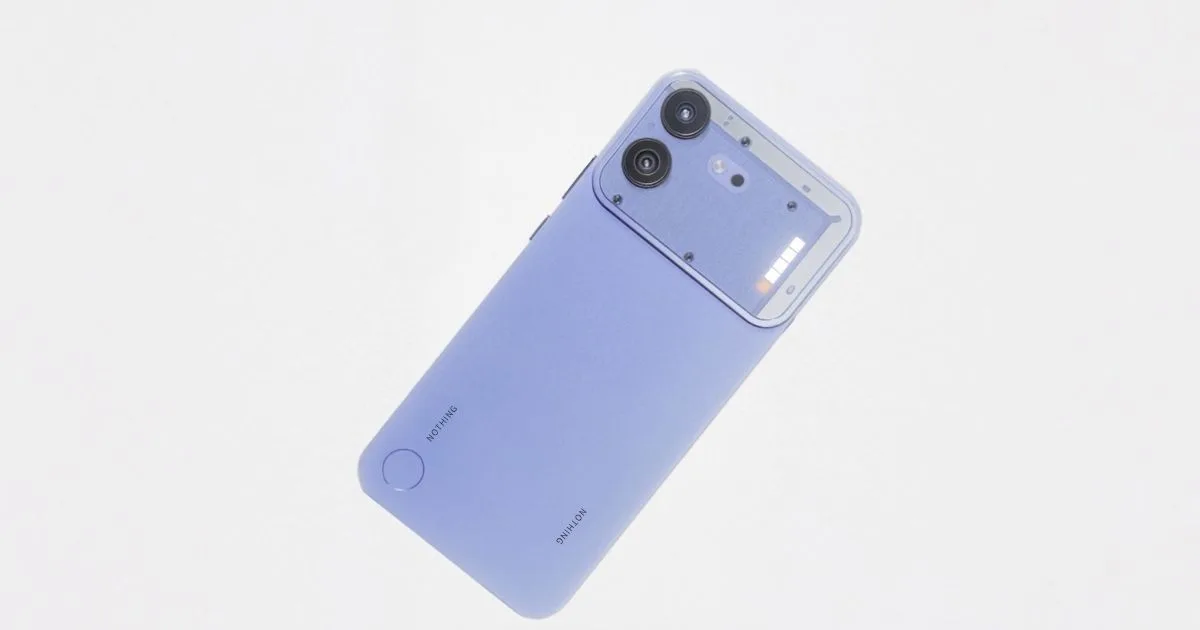 5400 мА·ч, Snapdragon 6 Gen 4: инсайдеры раскрыли характеристики Nothing Phone (4b)

Nothing уже показала Phone (4b). При этом в Сети также появились слухи о его ключевых характеристиках. Официальная презентация назначена на 7 июля. Согласно утечке, новинка получит 6,7-дюймовый экран AMOLED.

Частота обновления 120 Гц. В устройство якобы установят аккумулятор ёмкостью 5400 мА·ч. Что касается камер, то основных будет две, главная с разрешением 50 мегапикселей.

Также инсайдеры сообщают, что смартфон предложат в двух версиях памяти: 8 гигабайт оперативной и 128 или 256 гигабайт основной. На выбор будут доступны три цвета корпуса. В основе устройства, скорее всего, лежит Snapdragon 6 Gen 4.

#технологии #nothing_phone #snapdragon #смартфон #амолед